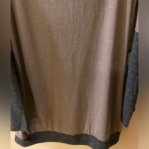 Grande Madame taupe & grey crew neck long sleeved top with letters & black gems - Picture 10 of 12